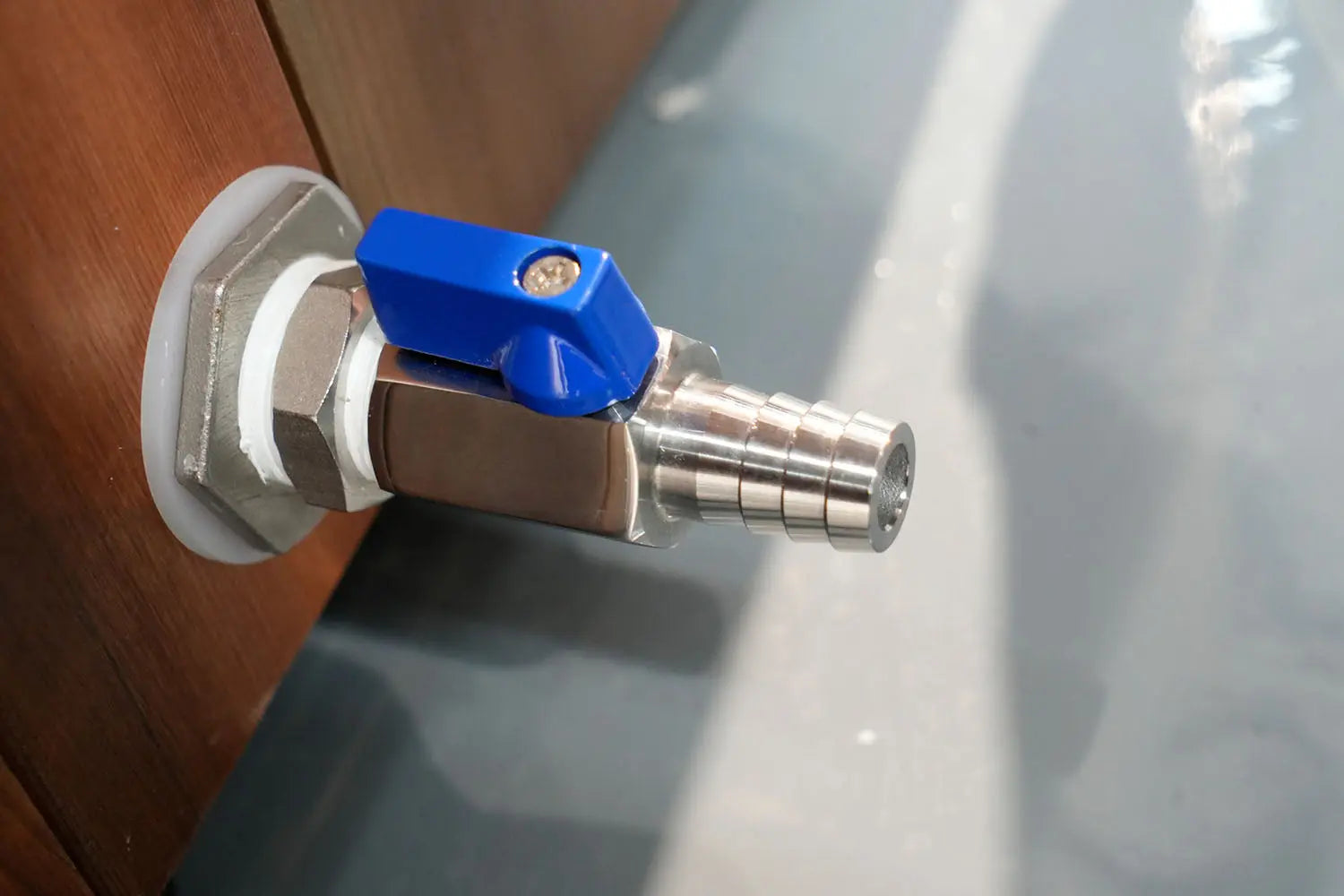 Wooden All in one ice tub HELIUS