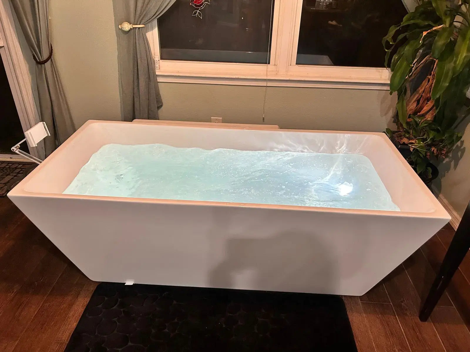 Ice Bath Therapy Acrylic Cold Plunge With LED Light Anyi Health