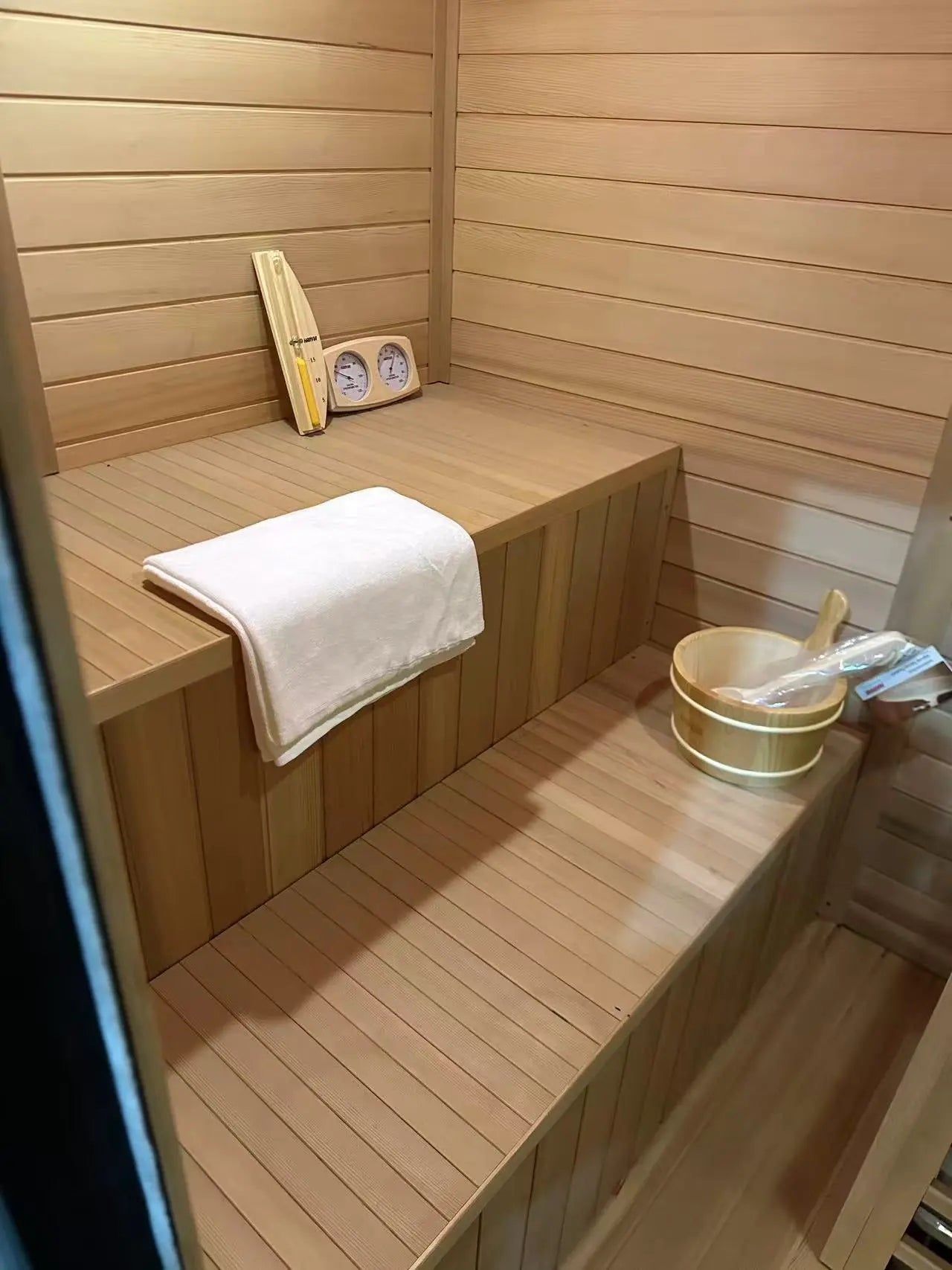 New Luxury High-End Black Square Outdoor Sauna HELIUS