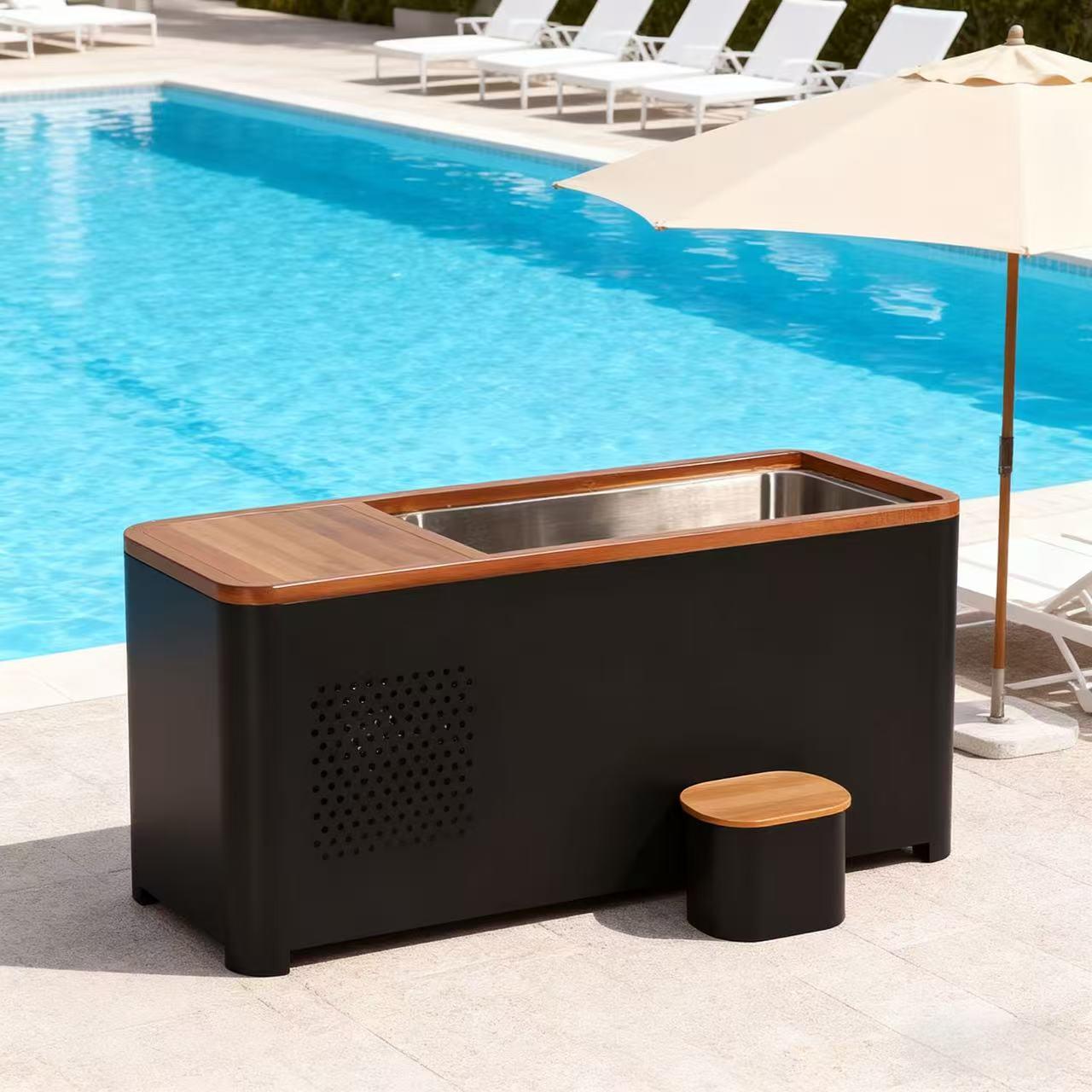Black Rectangular Ice Tub