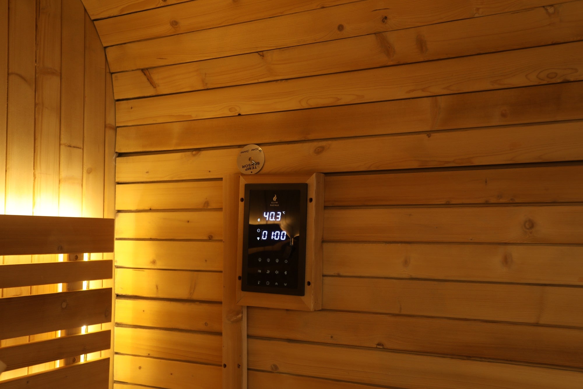 Outdoor Traditional Knot Cedar Square Steam Sauna - Premium Home Spa Experience for Relaxation & Wellness