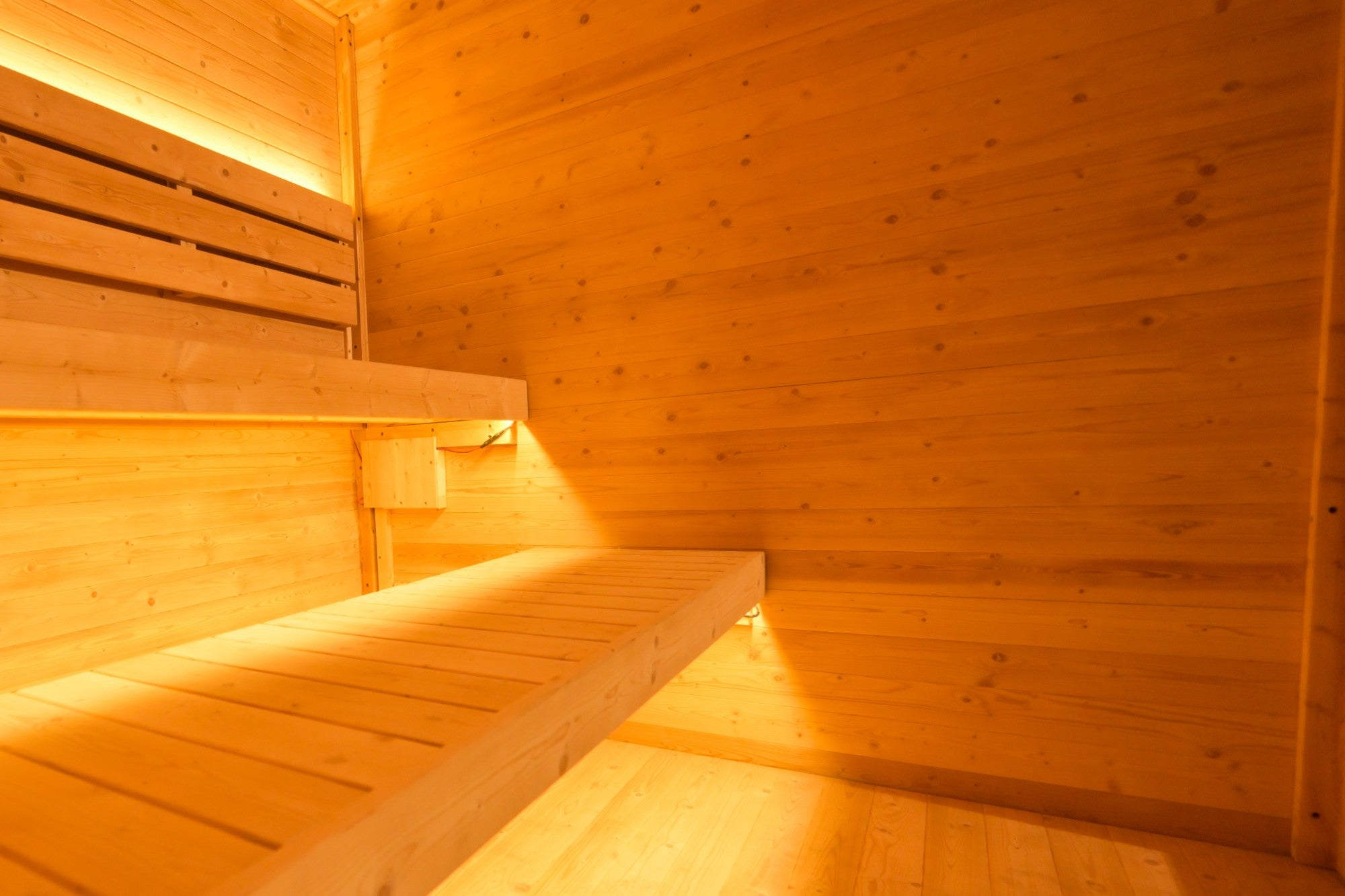 6 - Person Traditional Square Steam Sauna: Solid Wood Core with Aluminum - Alloy - Tiled Sides and Roof